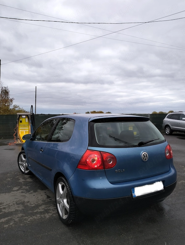 VOLKSWAGEN Golf 2006 — imagine 3