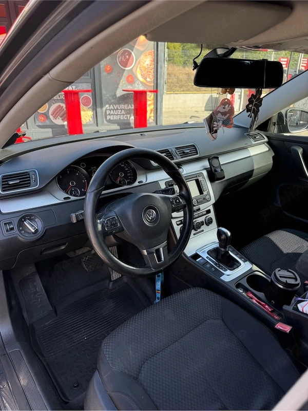VOLKSWAGEN Passat 2012 — imagine 3