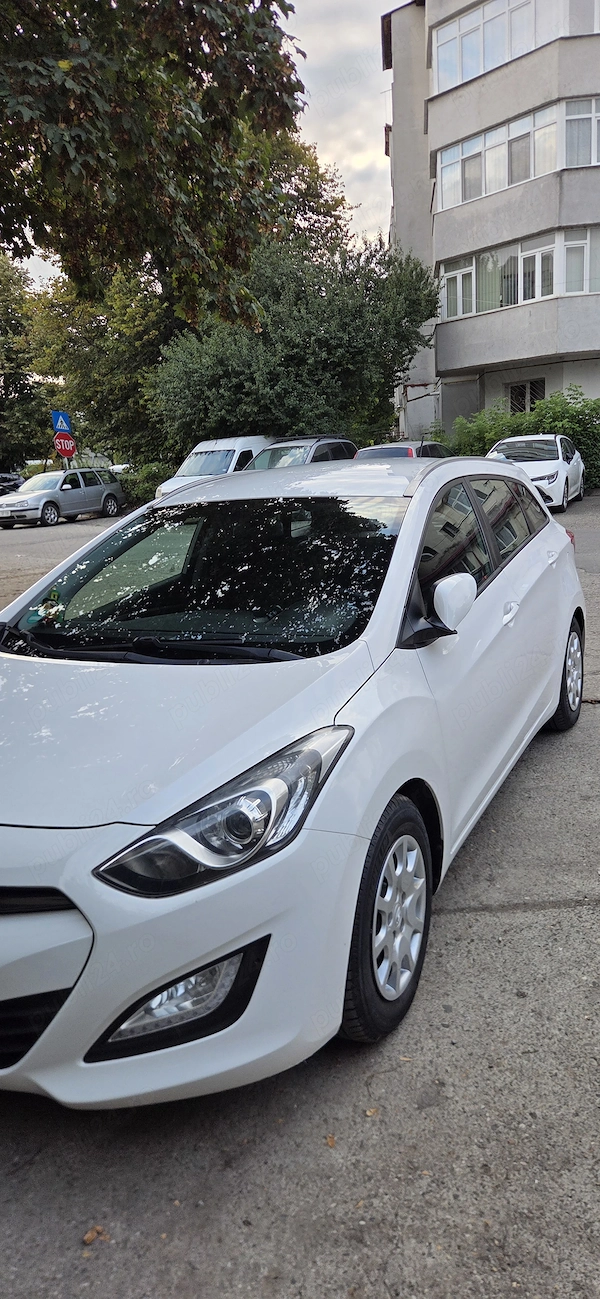 HYUNDAI i30 2013 — imagine 1