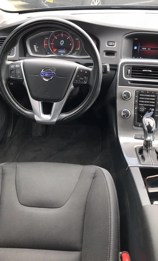 VOLVO V60 2015 — imagine 7