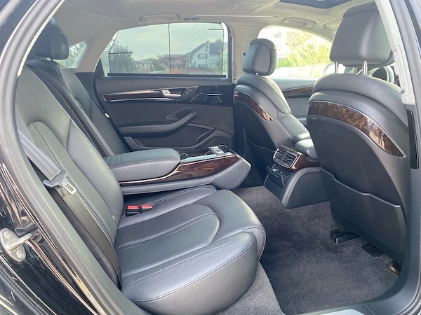 AUDI A8 2013 — imagine 8