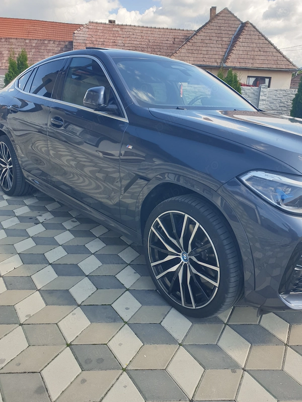 BMW  2021 — imagine 9