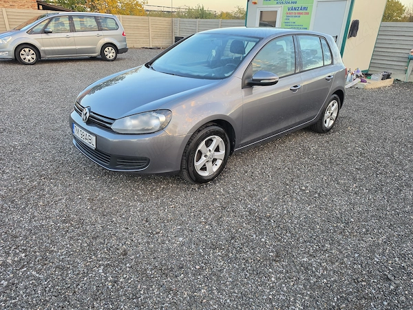 VOLKSWAGEN Golf 2010 — imagine 1