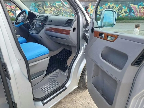 VOLKSWAGEN Multivan 2005 — imagine 3