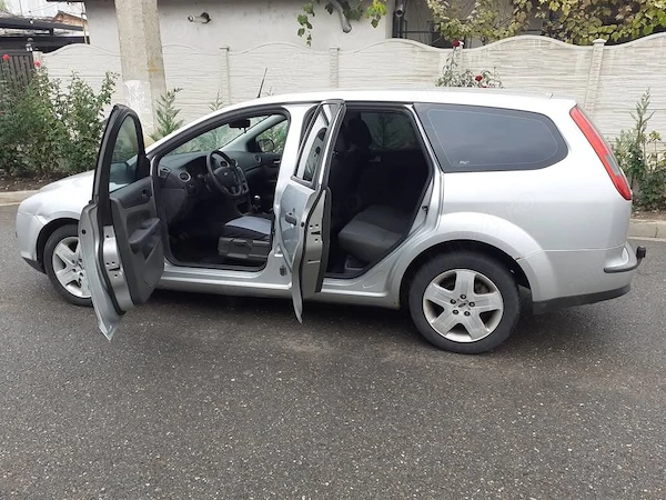 FORD Focus 2006 — imagine 3