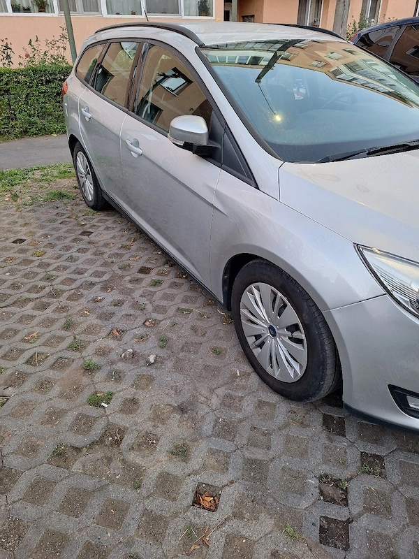 FORD Focus 2015 — imagine 4