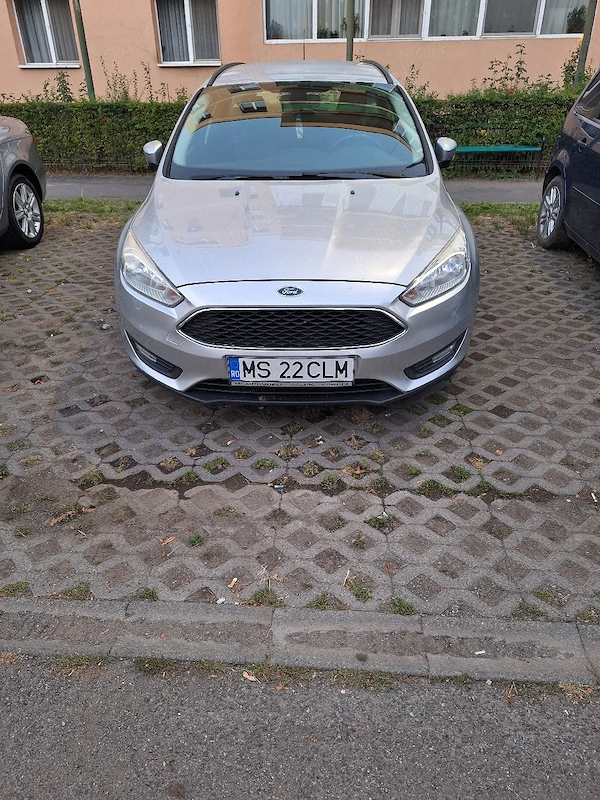 FORD Focus 2015 — imagine 5