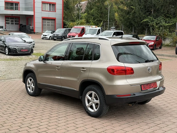 VOLKSWAGEN Tiguan 2012 — imagine 8