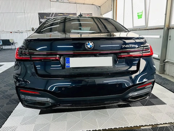 BMW Seria 7 2021 — imagine 4