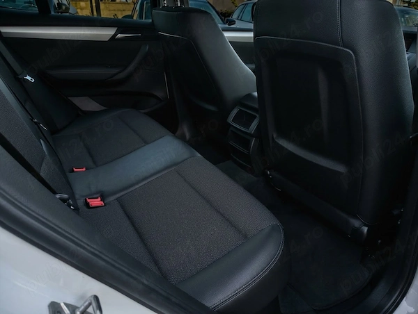 BMW  2011 — imagine 9