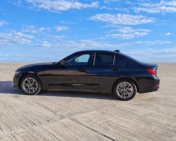 BMW Seria 3 2021 — imagine 3