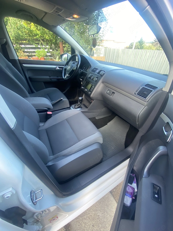 VOLKSWAGEN Touran 2013 — imagine 4