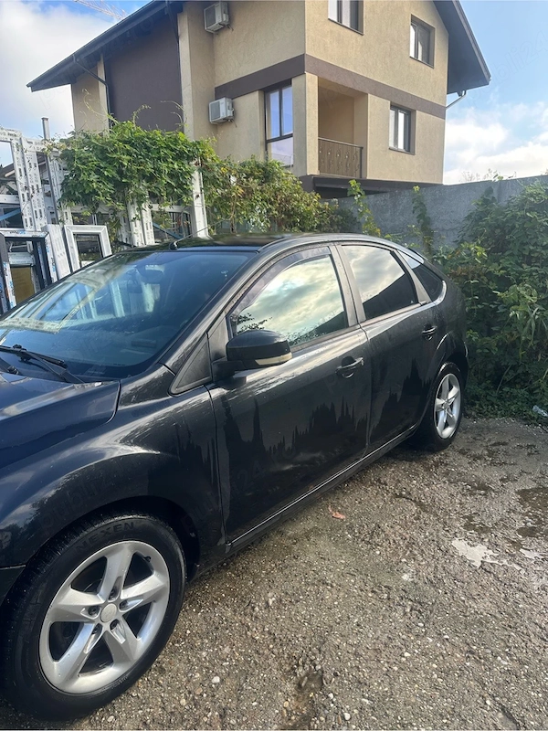 FORD Focus 2010 — imagine 8