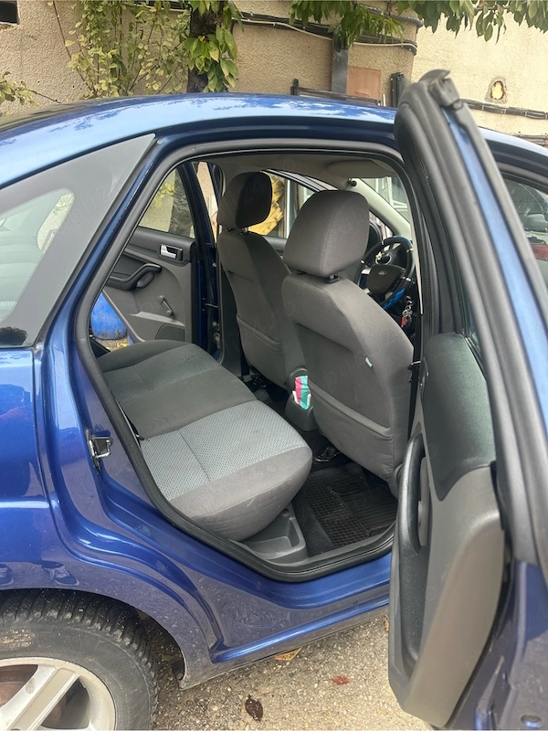 FORD Focus 2007 — imagine 5