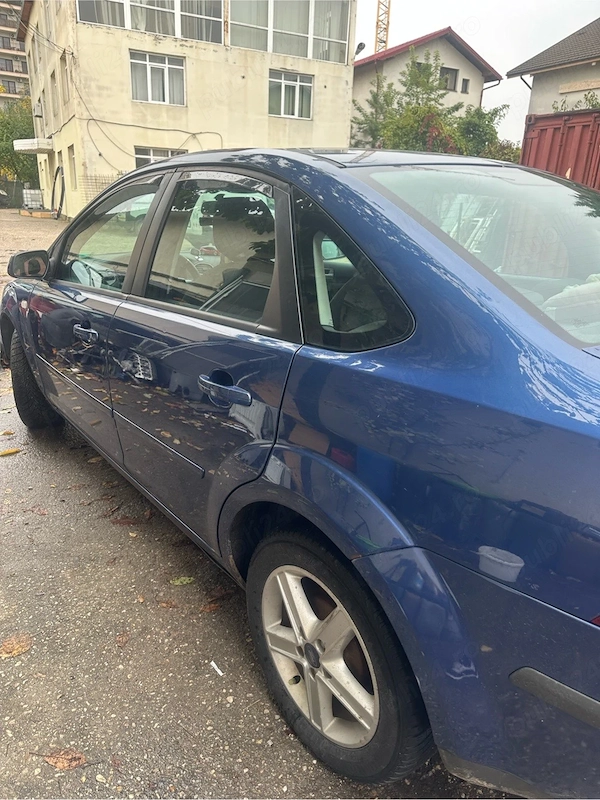 FORD Focus 2007 — imagine 6