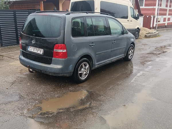 VOLKSWAGEN Touran 2004 — imagine 2