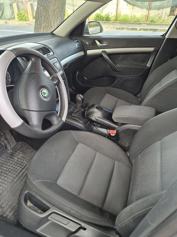 SKODA Octavia 2008 — imagine 2