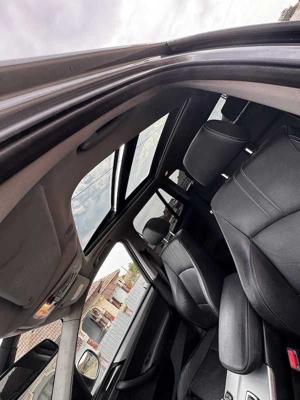 BMW  2011 — imagine 8