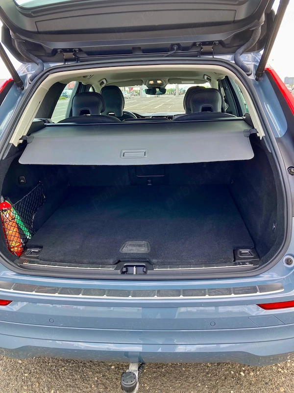 VOLVO XC60 2022 — imagine 6
