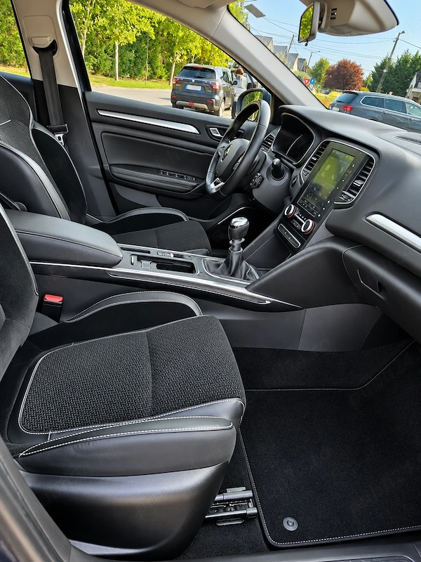 RENAULT Megane 2016 — imagine 16