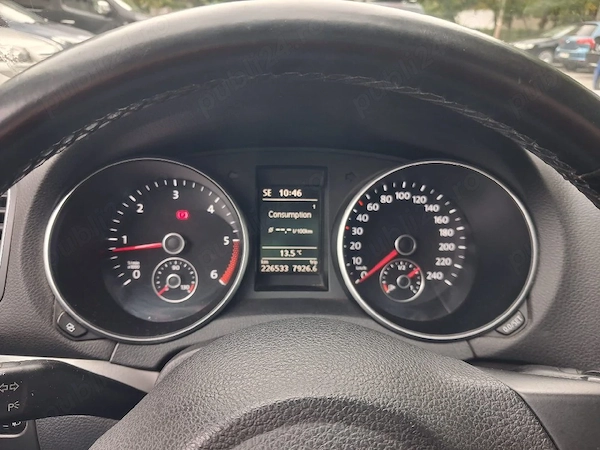 VOLKSWAGEN Golf 2012 — imagine 4
