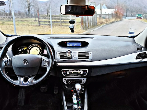 RENAULT Megane 2013 — imagine 5