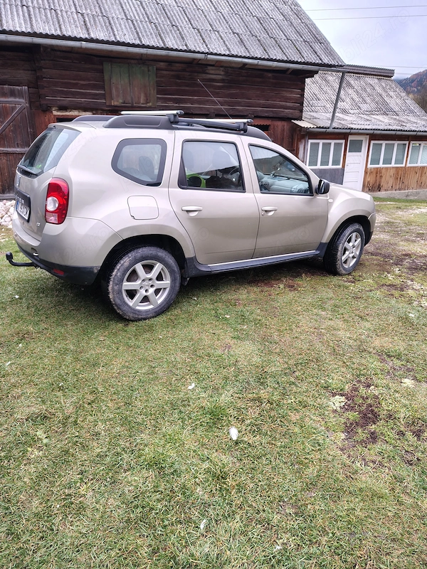 DACIA Duster 2013 — imagine 3