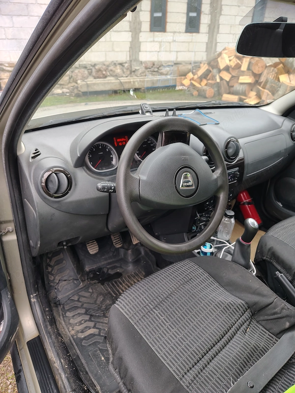 DACIA Duster 2013 — imagine 4