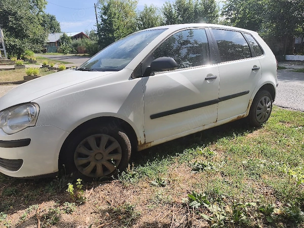VOLKSWAGEN Polo 2007 — imagine 3