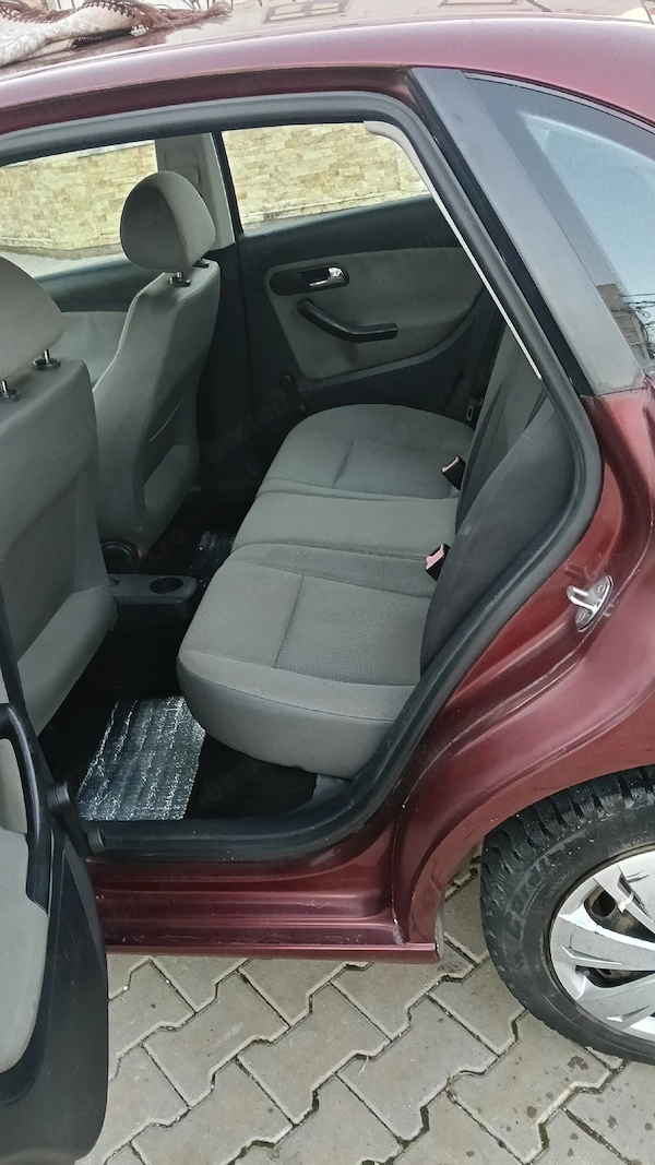SEAT Cordoba 2004 — imagine 2