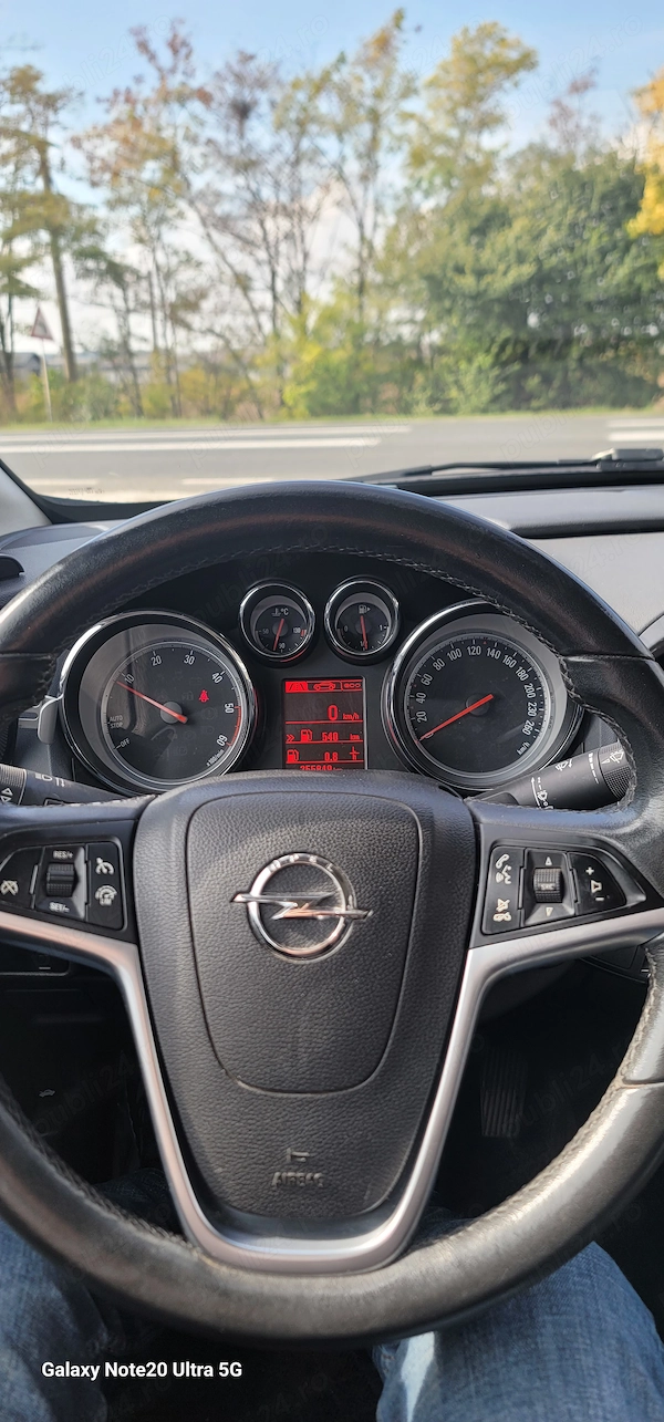 OPEL Astra 2013 — imagine 2