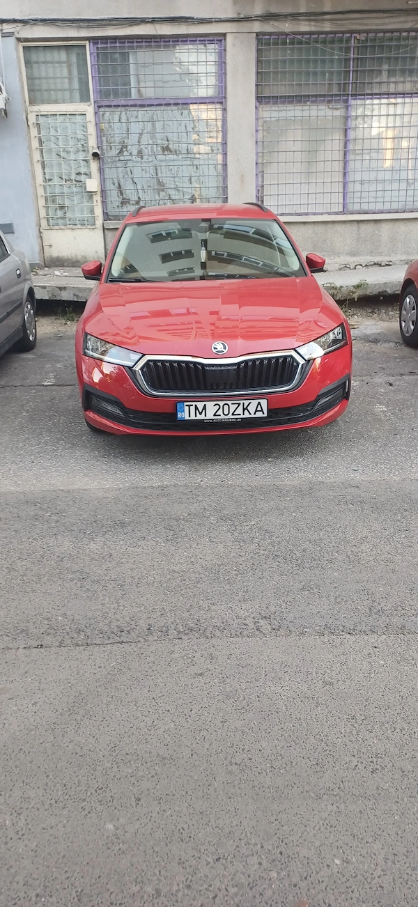 SKODA Octavia 2021 — imagine 1