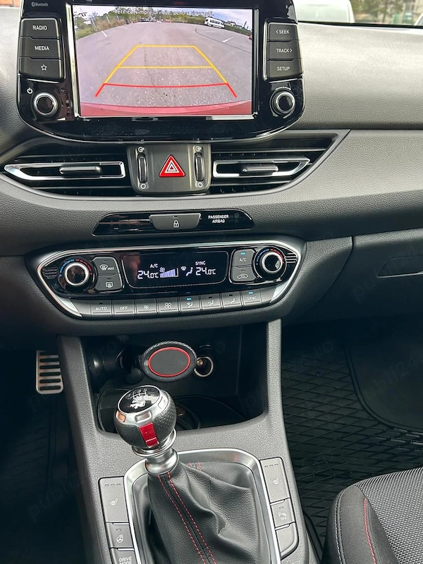 HYUNDAI i30 2022 — imagine 6