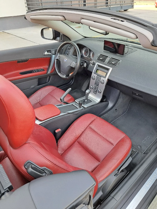 VOLVO C70 2011 — imagine 4