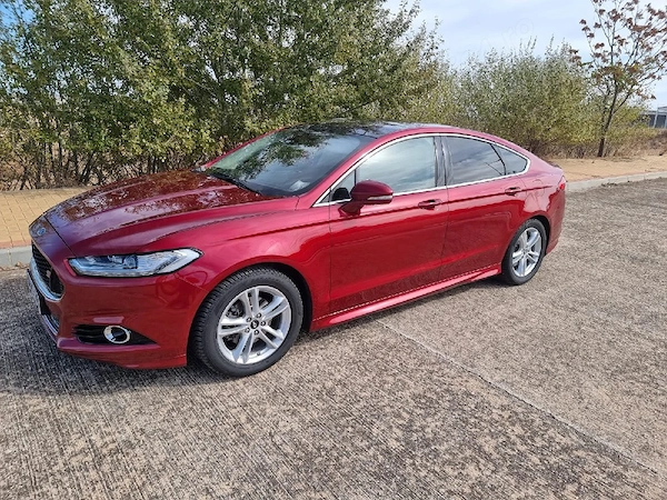 FORD Mondeo 2017 — imagine 10