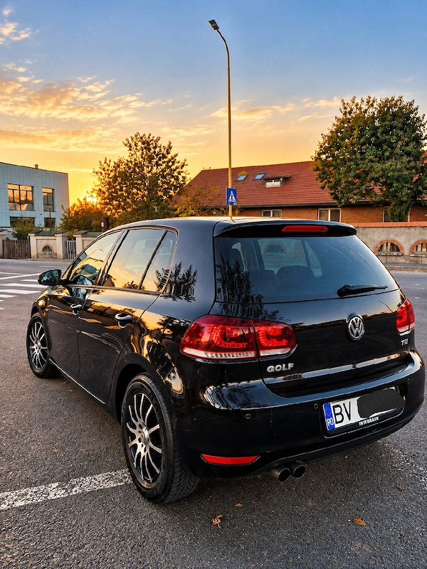 VOLKSWAGEN Golf 2010 — imagine 2