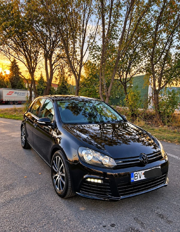 VOLKSWAGEN Golf 2010 — imagine 5