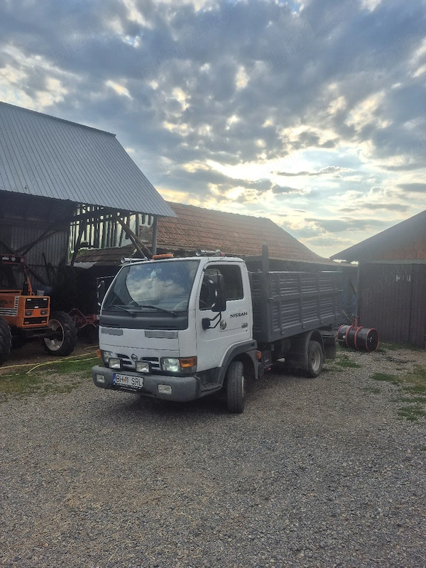 Nissan Pickup
