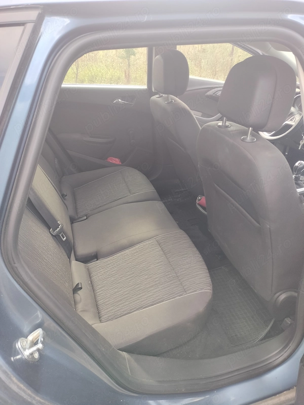 OPEL Astra 2015 — imagine 6