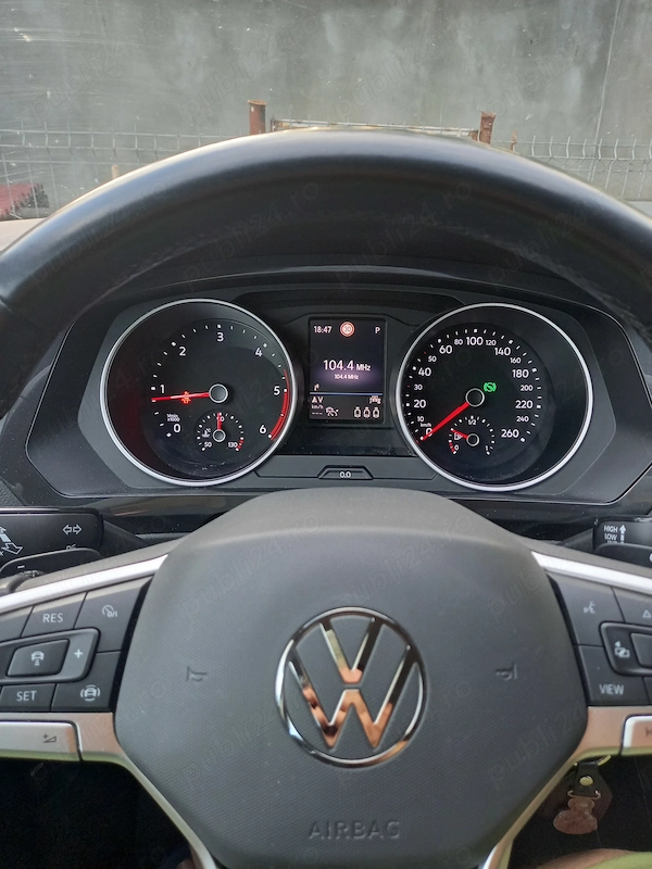 VOLKSWAGEN Tiguan 2021 — imagine 3