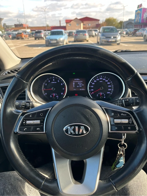KIA Ceed 2020 — imagine 6