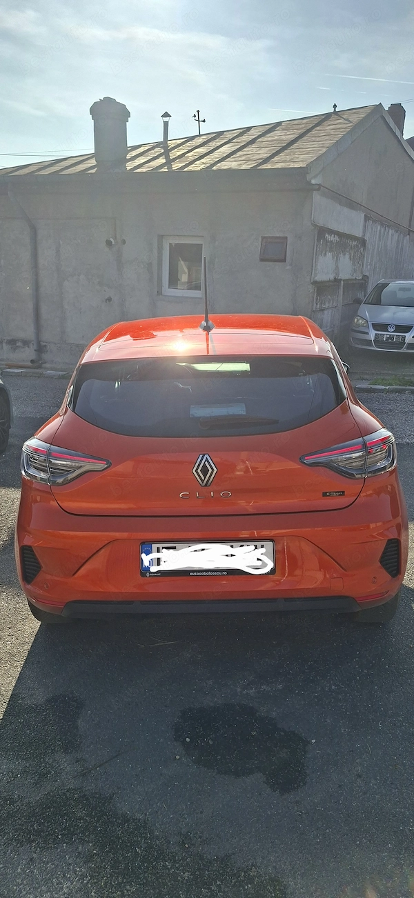 RENAULT Clio 2024 — imagine 4