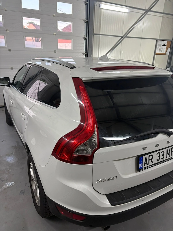 VOLVO XC60 2013 — imagine 2