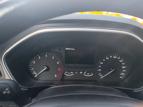 FORD Focus 2020 — imagine 3