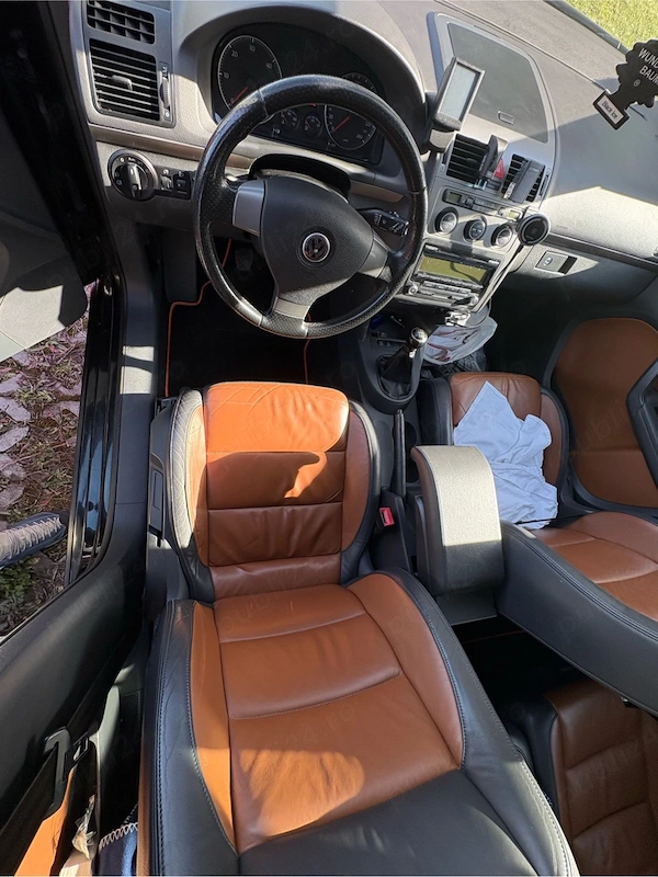 VOLKSWAGEN Touran 2008 — imagine 3