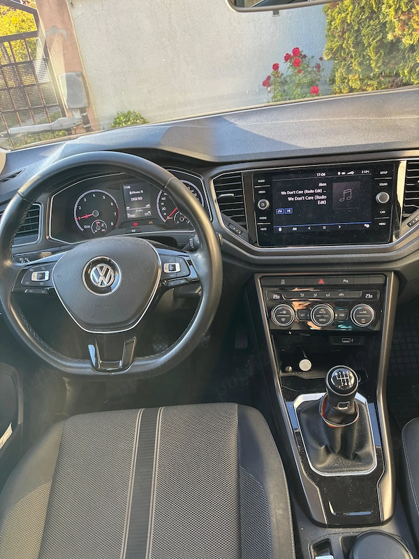 VOLKSWAGEN T-Roc 2019 — imagine 6