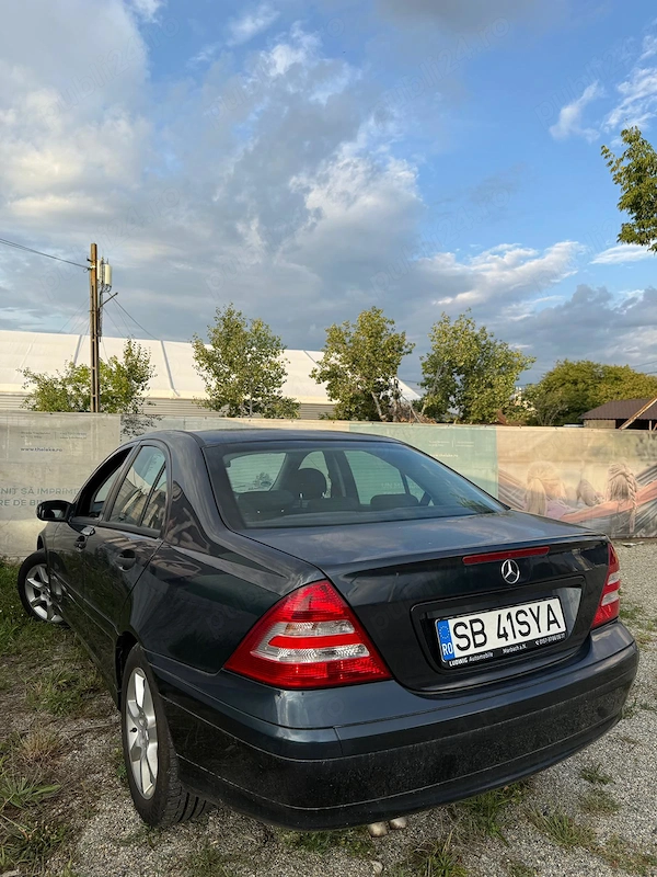MERCEDES-BENZ C-Class 2005 — imagine 3