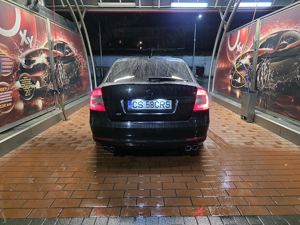 SKODA Octavia 2010 — imagine 3