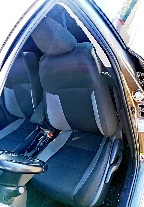 TOYOTA Auris 2019 — imagine 10