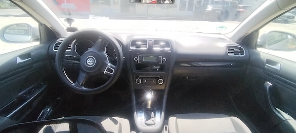 VOLKSWAGEN Golf 2011 — imagine 4